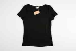 Free photo black t shirt with price tag