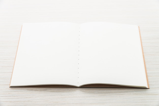 Free Photo blank mock up note book