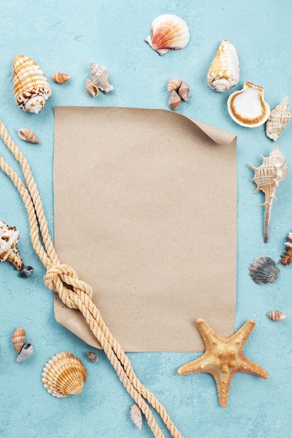 Free photo blank paper sheet with nautical rope