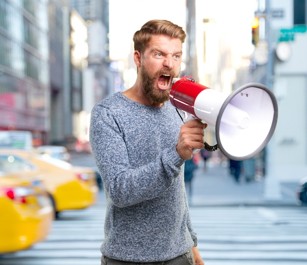 Free photo blond man angry expression