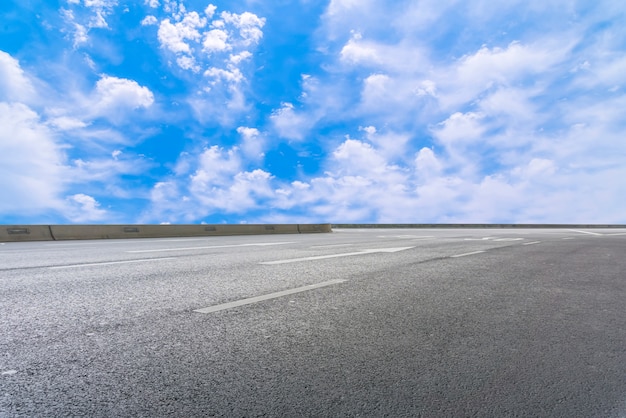 Free photo blue sky and clouds