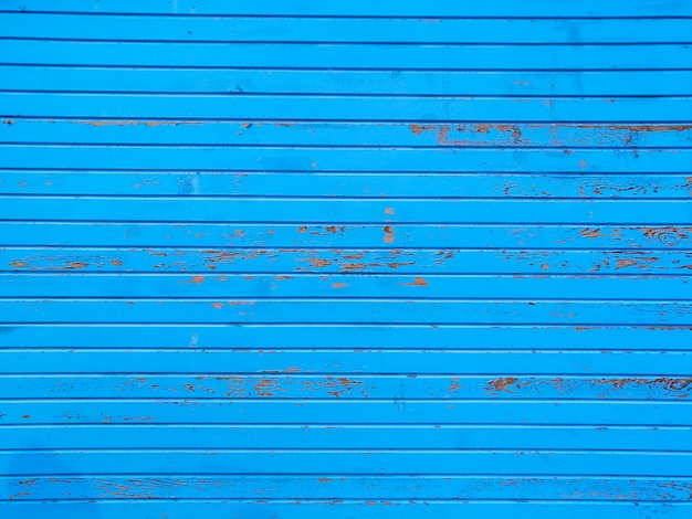 Blue wall with stripes