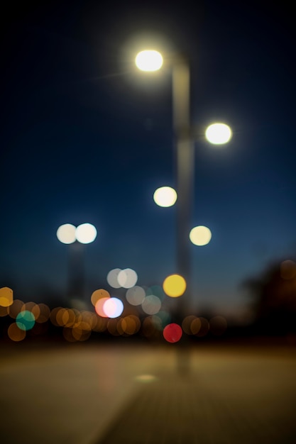 Free Photo blurred nightlights in the city