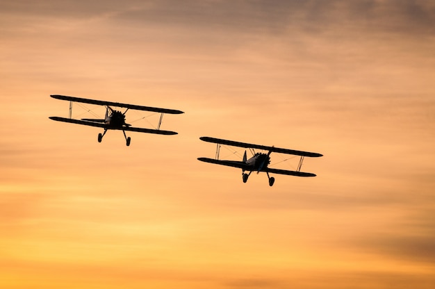 Free Photo boeing stearman at sunset