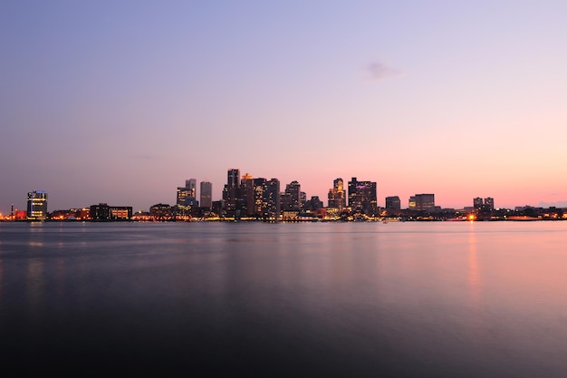 Free photo boston downtown panorama at dusk