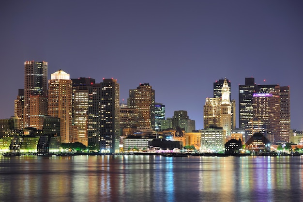 Free photo boston downtown skyline at dusk