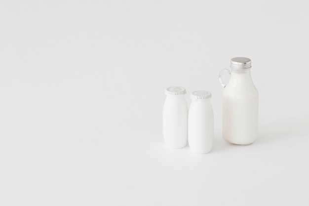 Free photo bottles for dairy produce