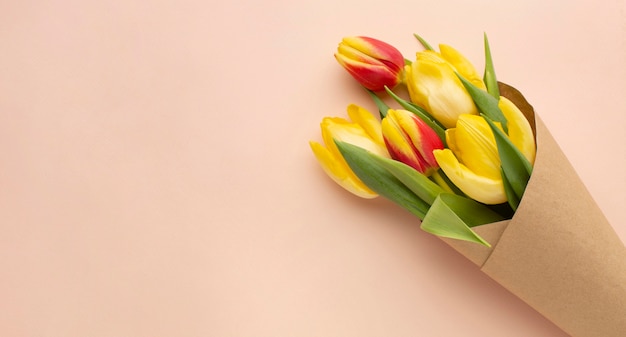 Free photo bouquet of tulips with copy space