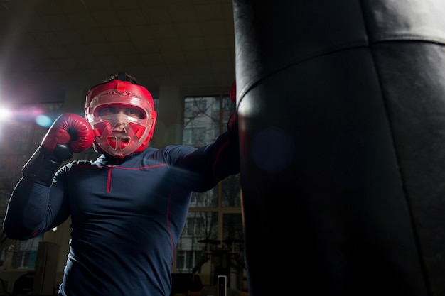 Free photo boxing in gym