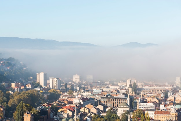 Free photo breathtaking landscape of buildings