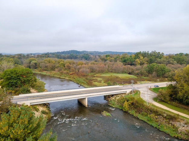 Free photo bridge over the mississippi river in la crosse wisconsin united states