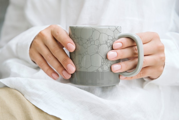 Bubble art mug in gray DIY creative art