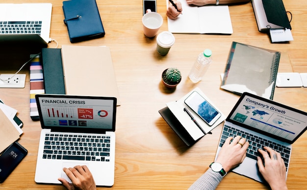 Business people working on a laptop