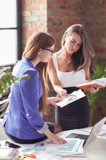 Businesswomen in a meeting at the office