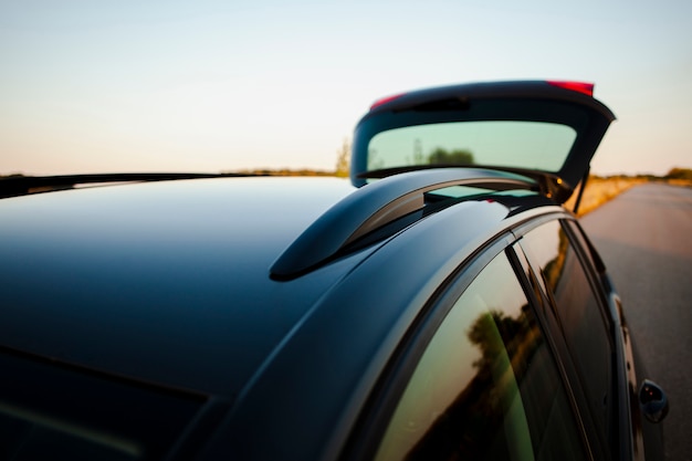 Car roof with an opened back