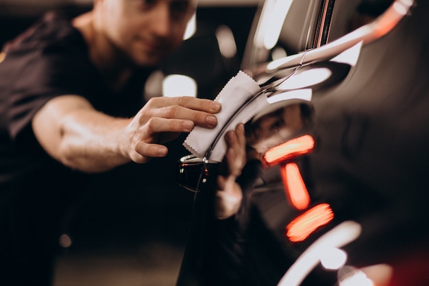 Free Photo car wash detailing station