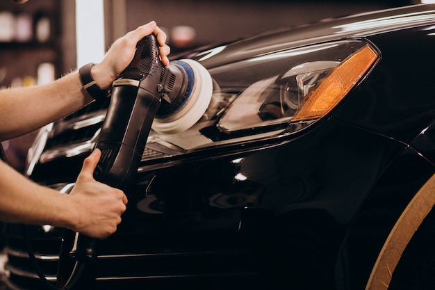 Free Photo car wash detailing station