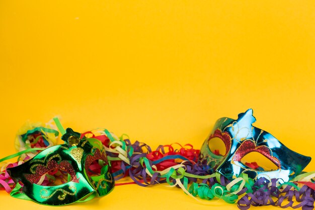 Carnival mask with feathers