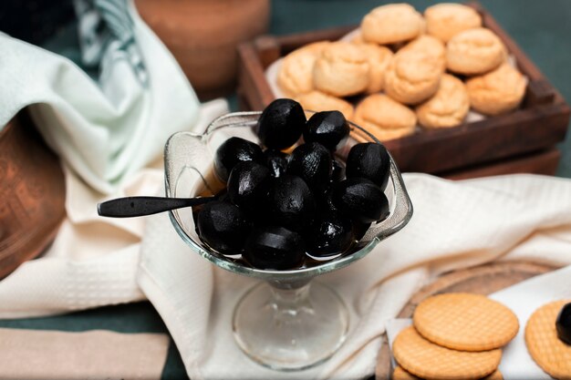 Caucasian black walnut confiture.