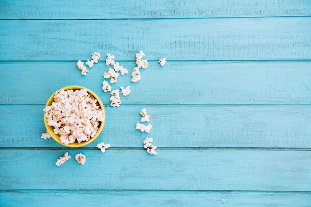 Ceramic bowl with popcorn