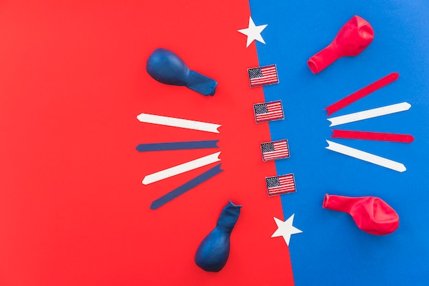 Free photo checkboxes of america and balloons on bright colored surface