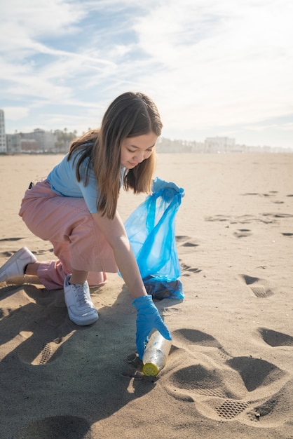 Free photo child saving the environment