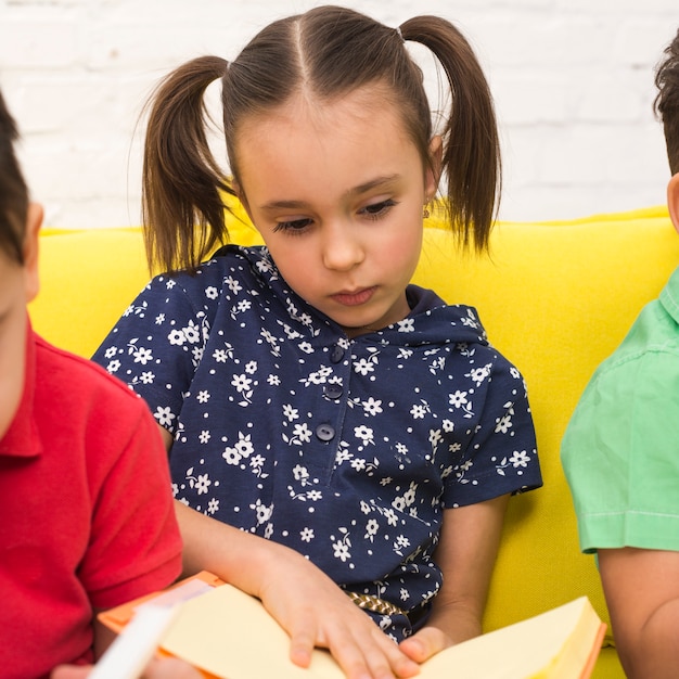 Free photo children group reading books