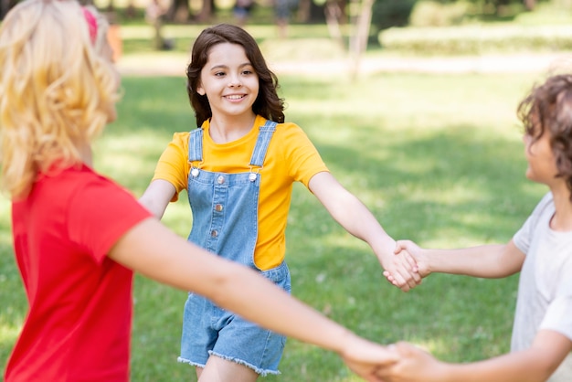 Free photo childrens holding hands