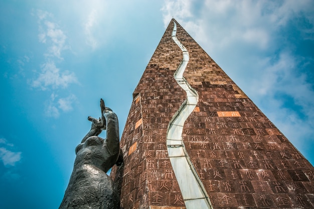 Free photo chinese buddhist pagoda: ruiguang pagoda in suzhou, china.