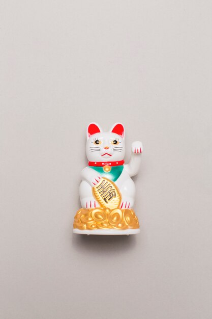 Chinese lucky cat