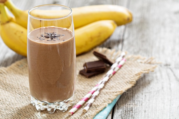 Chocolata banana smoothie