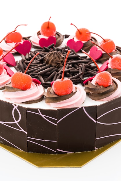 Free photo chocolate cake with cherry on top