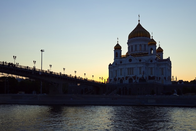 Free photo christ the savior cathedral in sunset