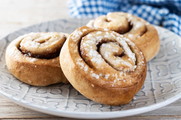 Free Photo cinnamon rolls buns kanelbulle swedish dessert