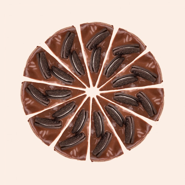 Circle of chocolate pie portions