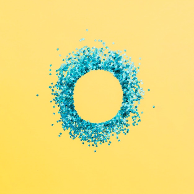 Free photo circle from confetti