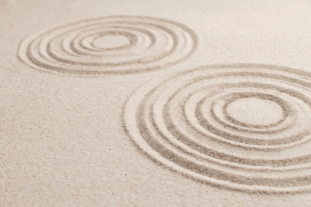 Free photo circle zen sand background in mindfulness concept