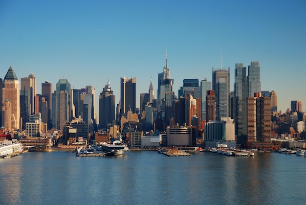 CITY SKYLINE WITH MODERN ARCHITECTURE