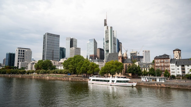 Free photo cityscape of frankfurt downtown germany