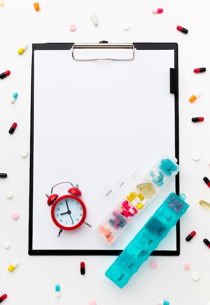 Clipboard with pills frame