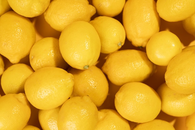 Close-up bunch of raw lemons