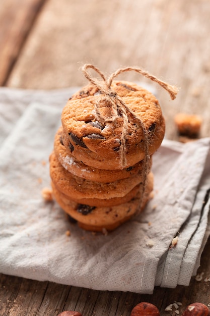 Free photo close-up chocolate cookies