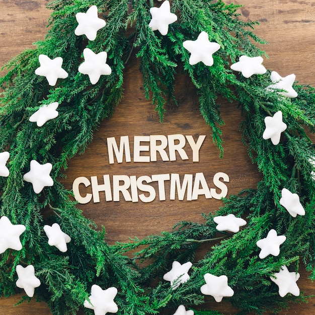 Free photo close up christmas wreath