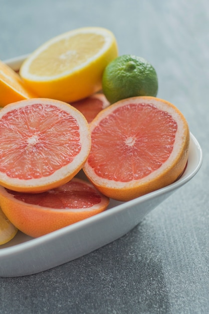 Close-up citruses in bowl