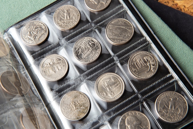 Free photo close up on coins on table