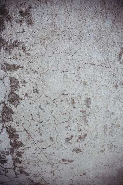 Free photo close-up of concrete wall with crack