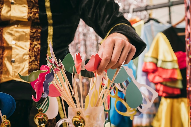 Free Photo close-up decorations for carnival party