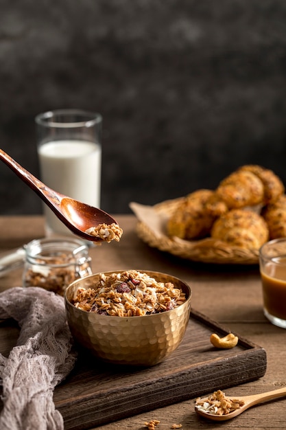 Free photo close-up delicious granola on the table