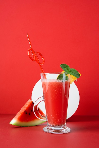 Close up on foods cocktails in tall glass