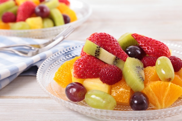 Free Photo close-up of fresh fruit salad